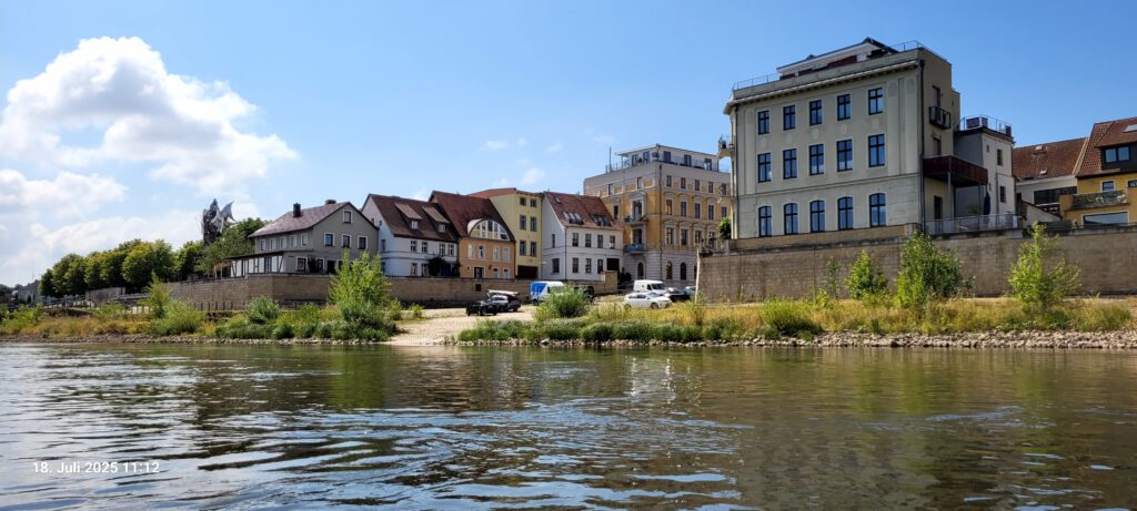 Auf der Elbe bei Schönebeck